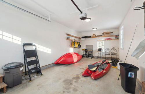 Winnisquam Landing Lakefront Firepit Deck - Foto 34