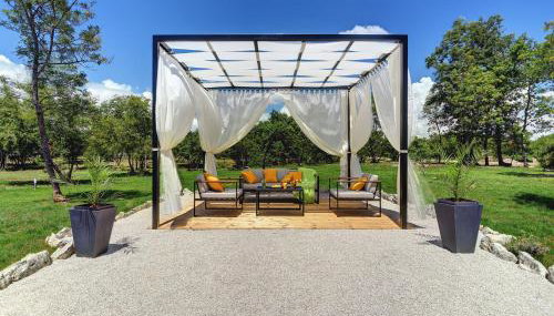 Villa Radola - Foto 3, Garden, Garden view