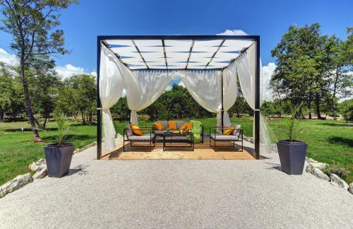 Villa Radola - Photo 3