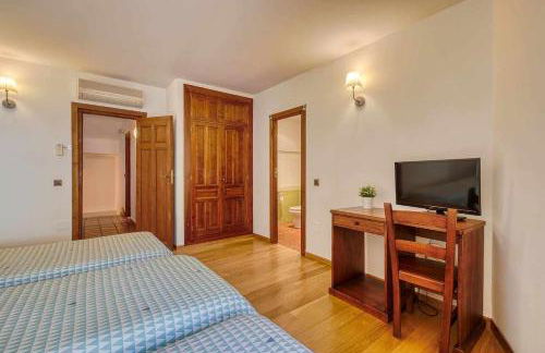 Casa Cuesta del Reloj - Photo 18