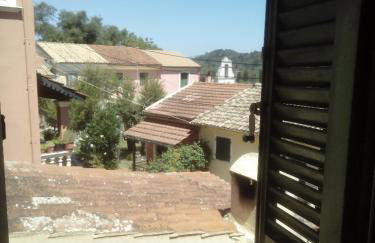 Traditional House with Loft -Michalis' House in Kouramades- - Foto 8