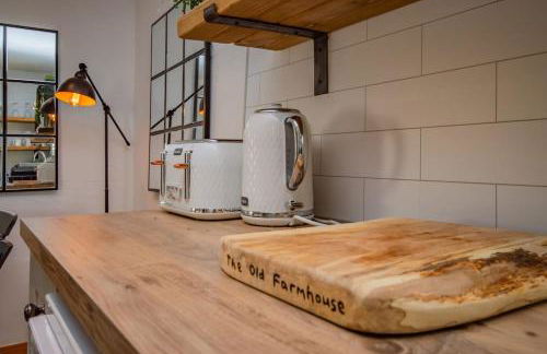 Cosy Farm Conversion In The Heart Of Pembrokeshire - Photo 6