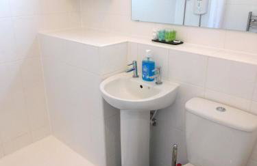 Charming 2 bed house Perfect base for sightseeing - Foto 14