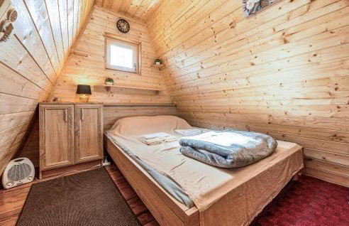 Gorgeous Home In Lovinac With Wi-Fi - Foto 15