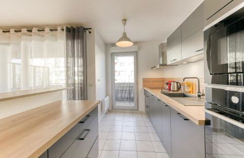 Bright & Chill - Terrasse - À 7 min Gare Massy TGV - Foto 13