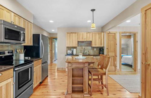 New! 3BR Contemporary Log Home in Catskill Mtns - Foto 25