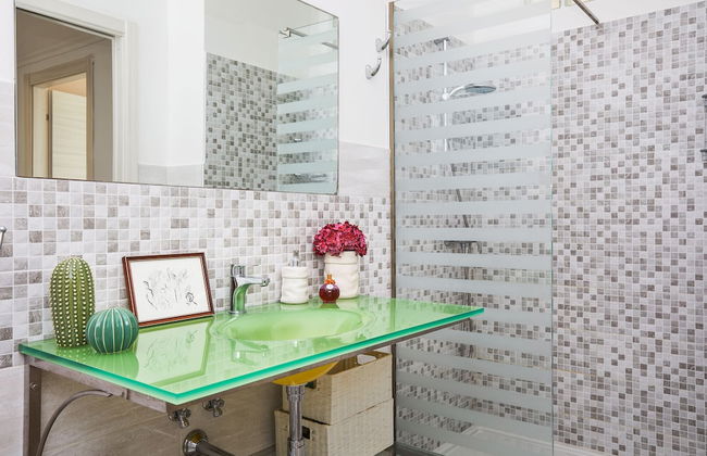 Orizzonte Casesicule, Fantastic Sea View with Balcony and Big Windows, Wi-Fi - Foto 17