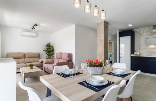 Sur Suites del Sol Apartamento 3 hab y 2 wc con gran terraza y piscina a pasos de la playa - Photo 32