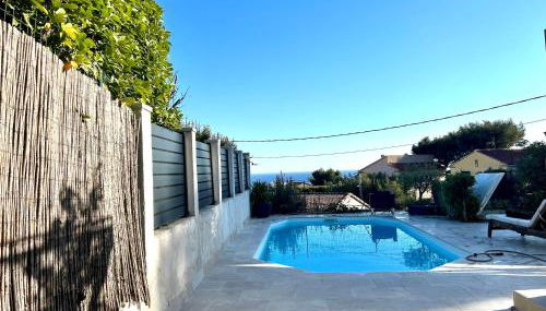 maison entièrement climatisée vue d'exception mer et rade de Marseille avec piscine 8 personnes - Foto 4