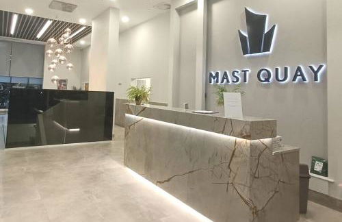 Snuggle Inn - Riverside Apartments - Views Over looking London River Thames, Close to O2 Arena, London Excel, London City Airport, Thames Clipper- River Boat Service, Woolwich Ferry, Onsite parking, TWIN ROOM OPTION available - Foto 34