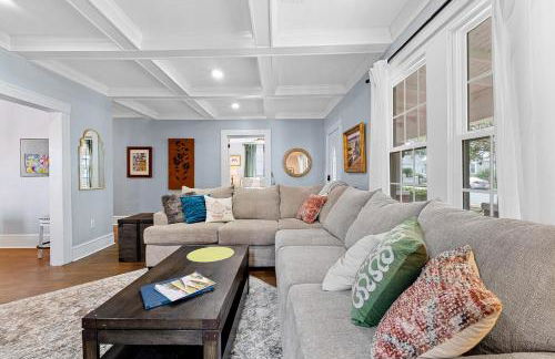 Spacious 4BD Augusta Retreat Near the Masters! BBQ - Foto 33