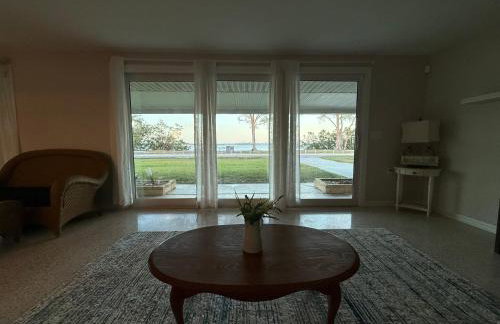 Pool home on the Bay, large private yard near AMI - Foto 36