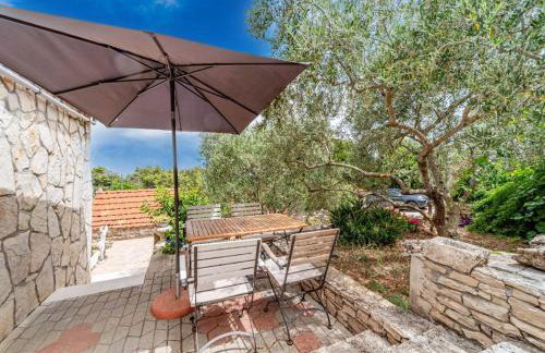 Stone House Blaca - Two Bedroom Stone House With Terrace and Sea View - Foto 75