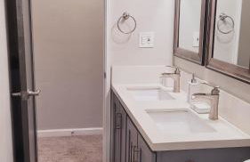 New ! Lovely Studio w/ patio, Parking on premises - Foto 19