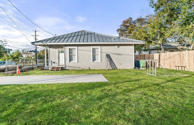 Bold Bright 4BR 3 5full Baths Near Riverwalk Dtown - Foto 19