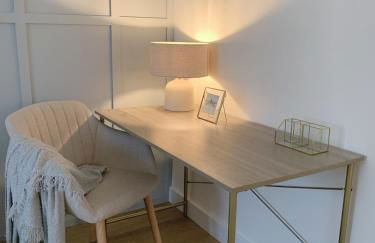 Lujoso apartamento boutique a estrenar con parking gratis - Foto 10