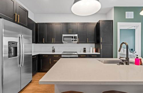 Huge Stylish Apartment in Newest Part of Tampa - Foto 32