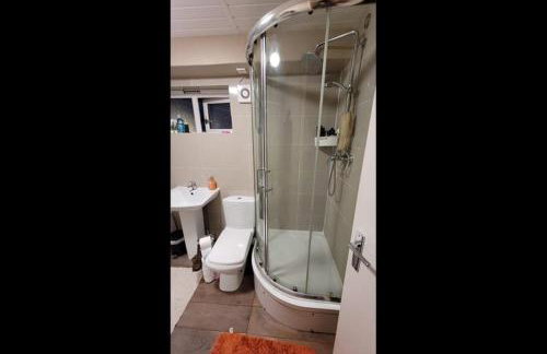 London Pinner Green Single room - Foto 8