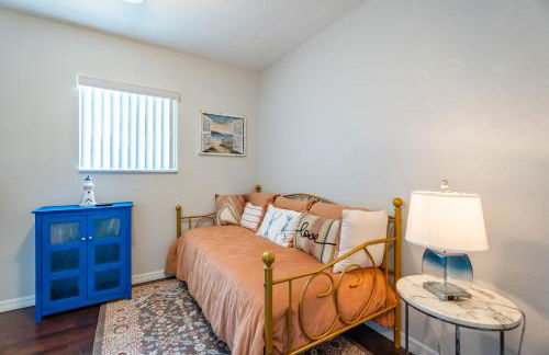 Coastal Cabana in Lakeland with King Bed - Foto 12