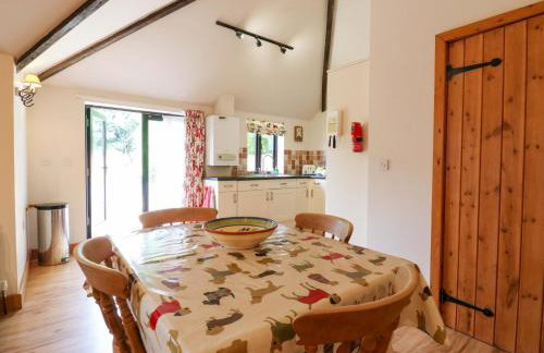 The Golden Cross - Photo 9