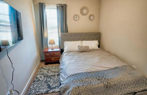 Kannapolis Elegant Townhouse - Pet Friendly - Photo 31
