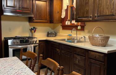 Watsons Woodland Manor at Deer Creek Winery - Foto 9