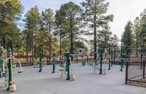 Scenic Mountain Getaway by the Park - Foto 64