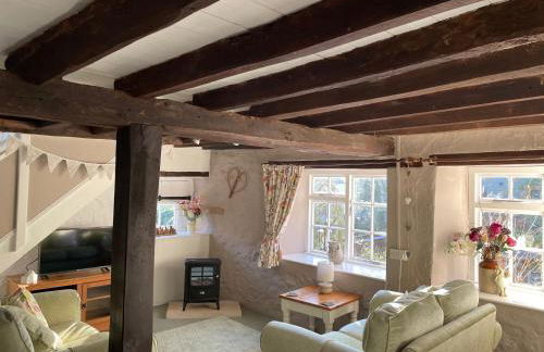 Chiddy Nook Cottage - Photo 7