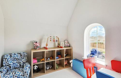 Brand New 5BD 4BA Luxury Vacation Home w Hot Tub - Foto 34