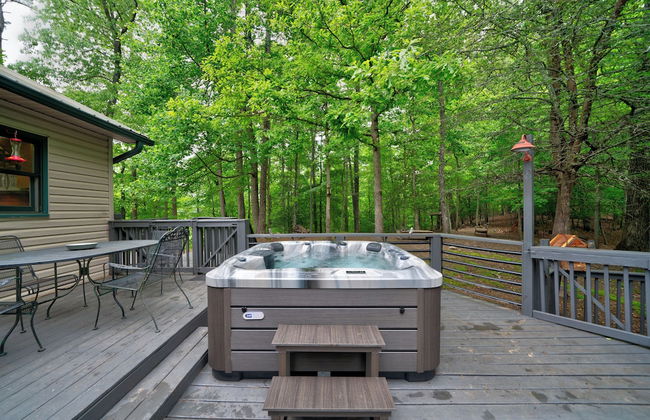 2 Bedroom Home in Ellijay! Private Hot Tub and Sunset Views - Foto 29