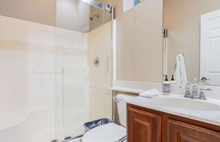 Desert Oasis w Pool Spa BBQ Outdoor Dining Under the Palms Calle Tolosa by AvantStay - Foto 20