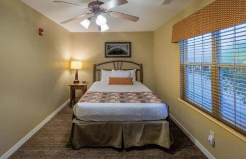 Beautiful 2BD condo in lakefront resort with lots of outdoor onsite activities - Foto 8