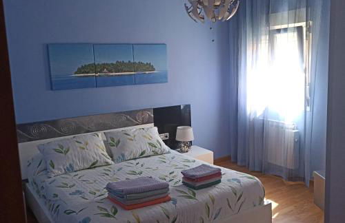 Piso Yade en Oviedo, próximo a los Vegas con Parking y Wifi - Foto 2