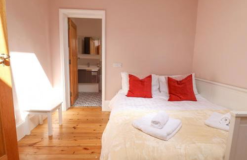 Red House - Photo 37