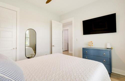 Bright Foley Home with Patio - 7 Mi to Wharf and Beach - Foto 16