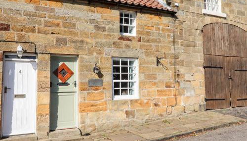 Michaelmass Cottage - Photo 2