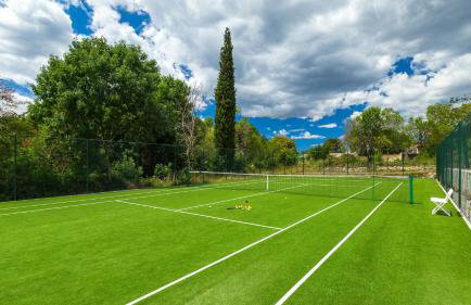 Beautiful Villa Village with tennis court in Tinj - Photo 46