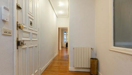 Amplio Apartamento en Casco Viejo - Corazón de Bilbao - Foto 4