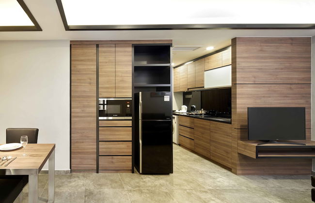 Orchard Grand Court - Photo 18