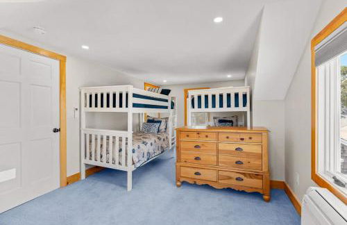 Lookout Point - 3 BDR Home Steps from Beach - Foto 32