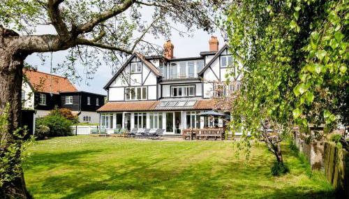 Claysmead - A large Lakeside House in Thorpeness - Aldeburgh Coastal Cottages - Foto 3