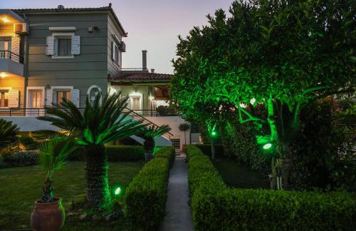 Corinthian Green Villa - Photo 52