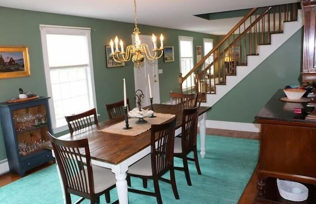 Cadillac Views - Photo 15