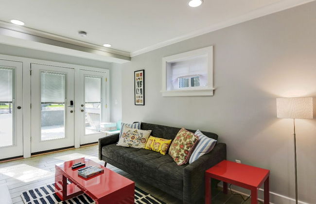 The Magnolia - Modern - 2BD / 2bth - Luxury Bedding - Foto 5