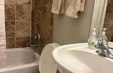 Comfy Downtown Condo - Foto 37