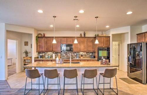 Pool and Covered Patio Family Gem in San Tan Valley - Foto 2