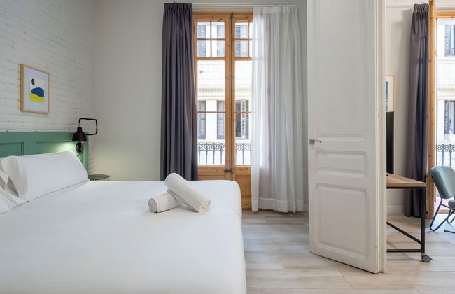 Aspasios Gracia Apartments - Photo 14