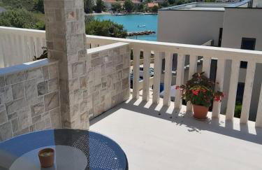 Apartmani Teuta - Foto 11