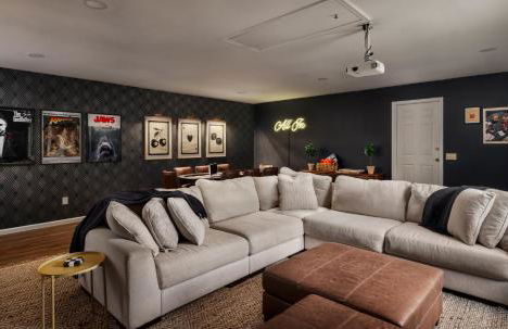 Epic Family Stay - 40' Putting Green, Theater, Hot Tub, Sauna - Foto 27