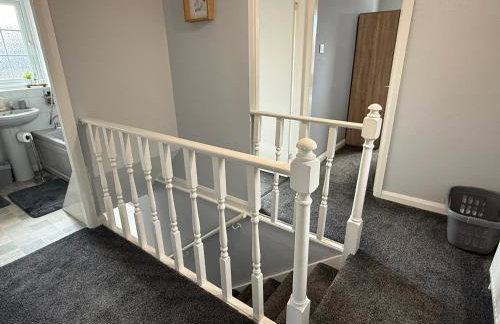 3-Bed Detached House Private Drive for Two Cars - Foto 26